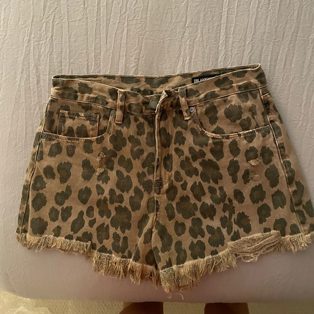 Blank NYC Cheetah Print Denim Shorts - Picture 1 of 5